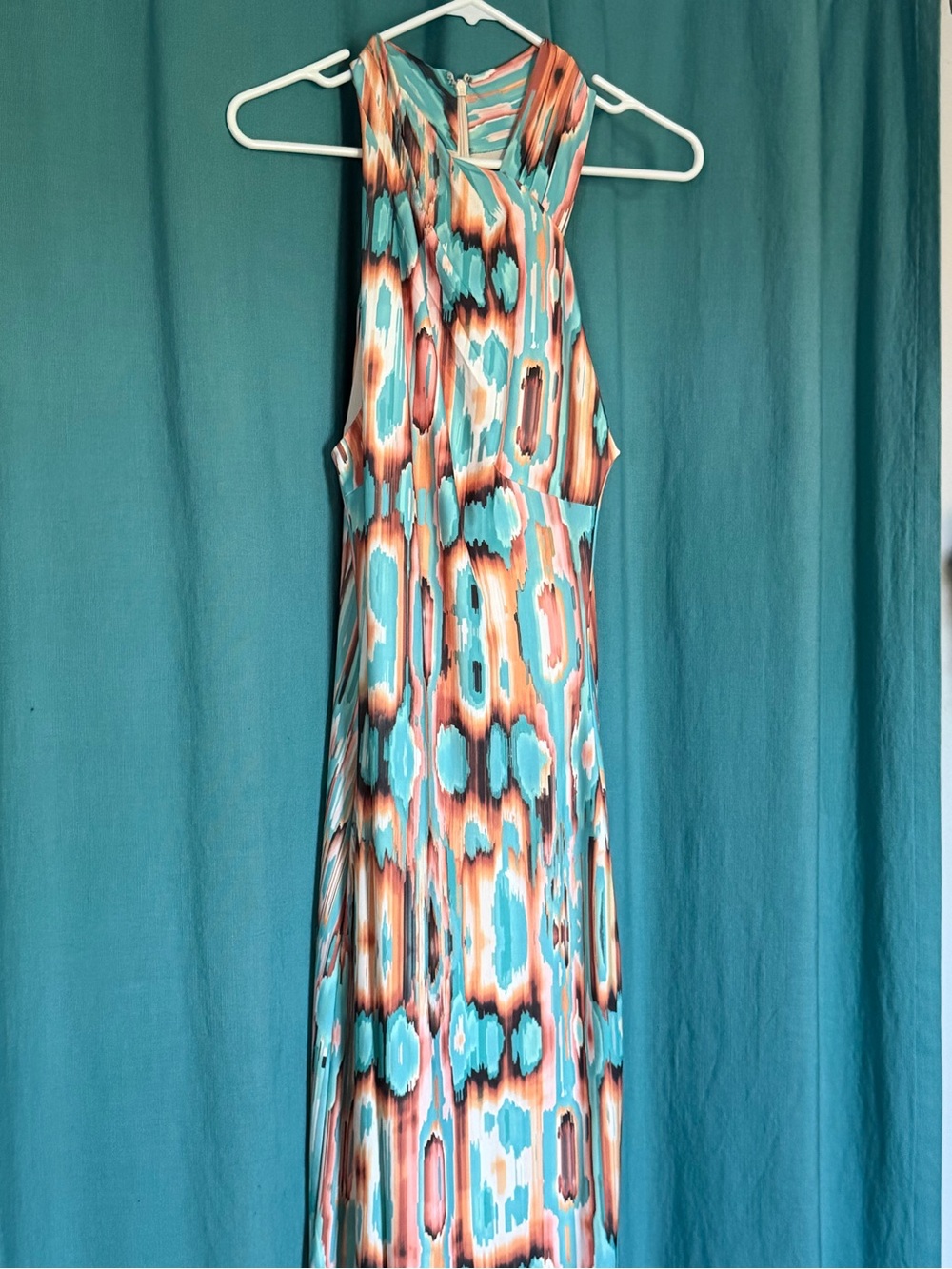 High neck beautiful summery maxi from Rachel Roy- sexy and flattering fit